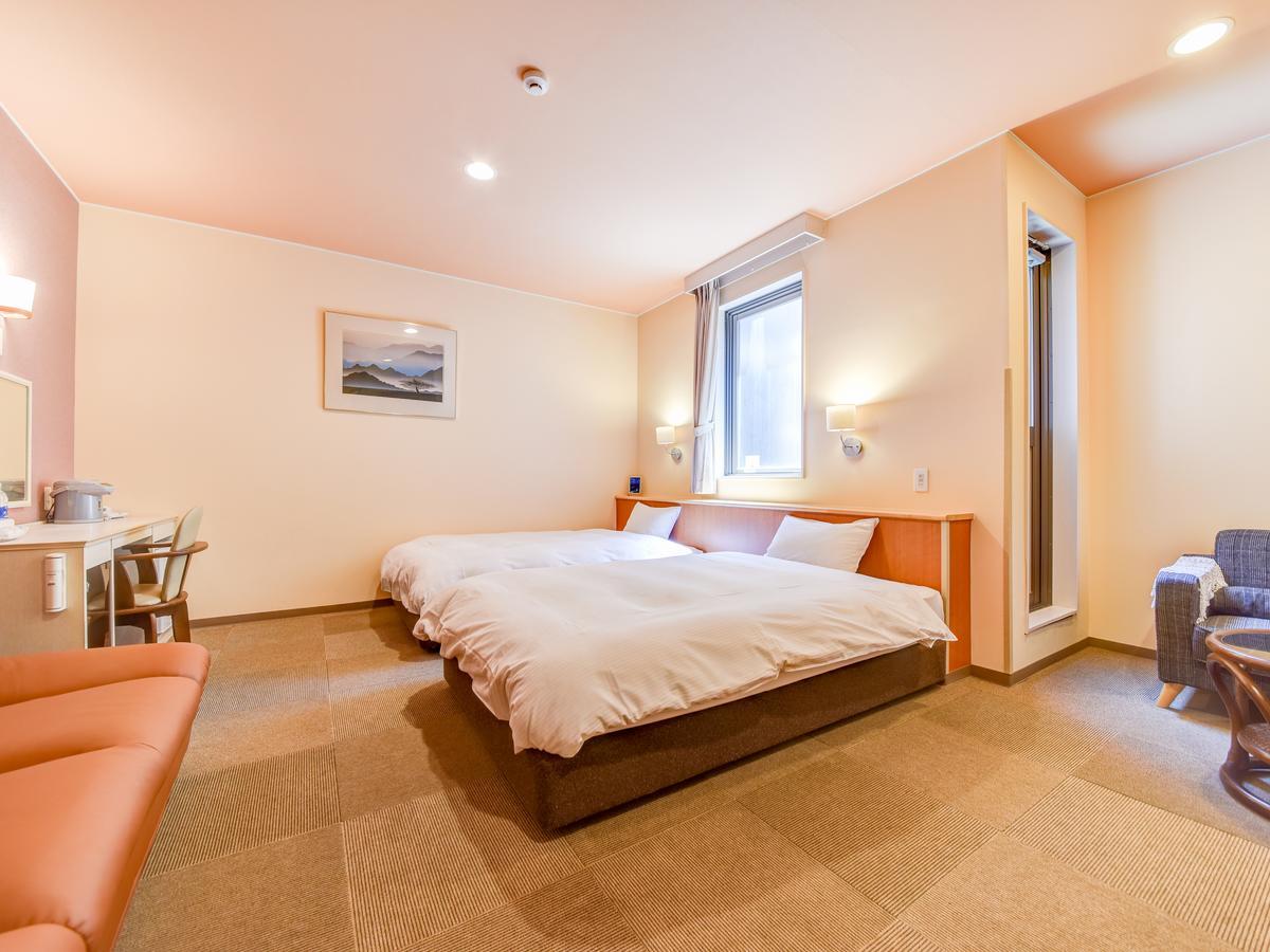 Hotel Belleforet Tsushima  Extérieur photo