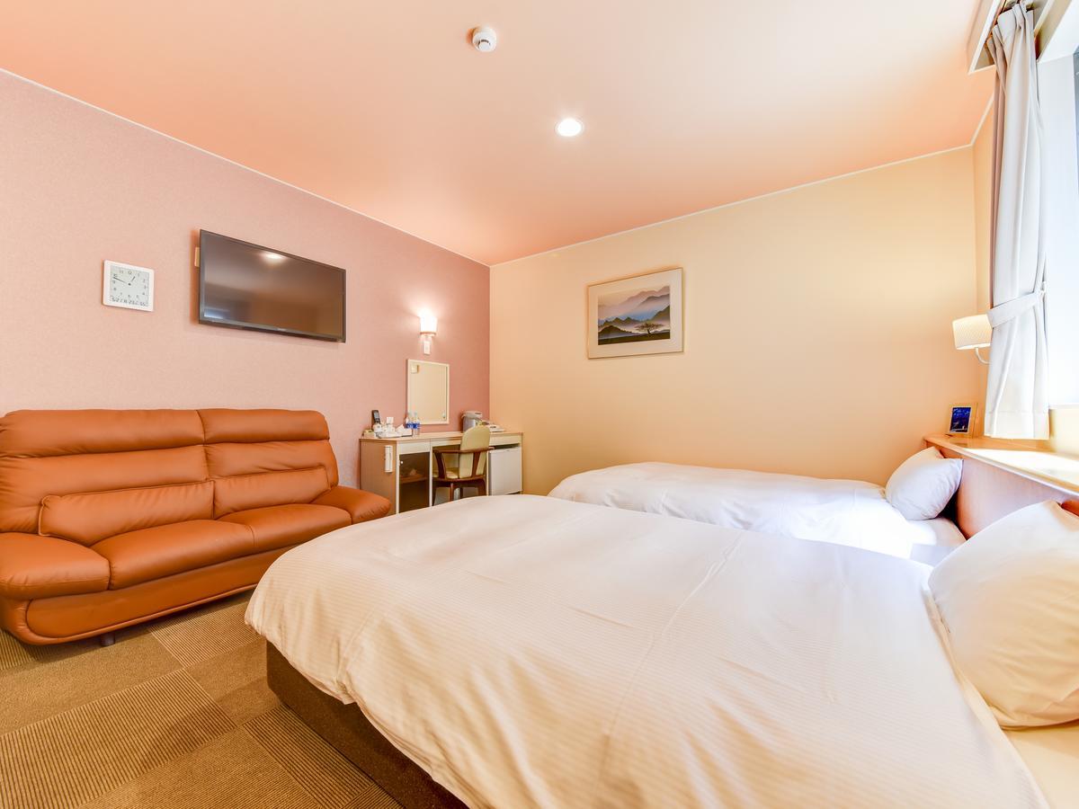 Hotel Belleforet Tsushima  Extérieur photo